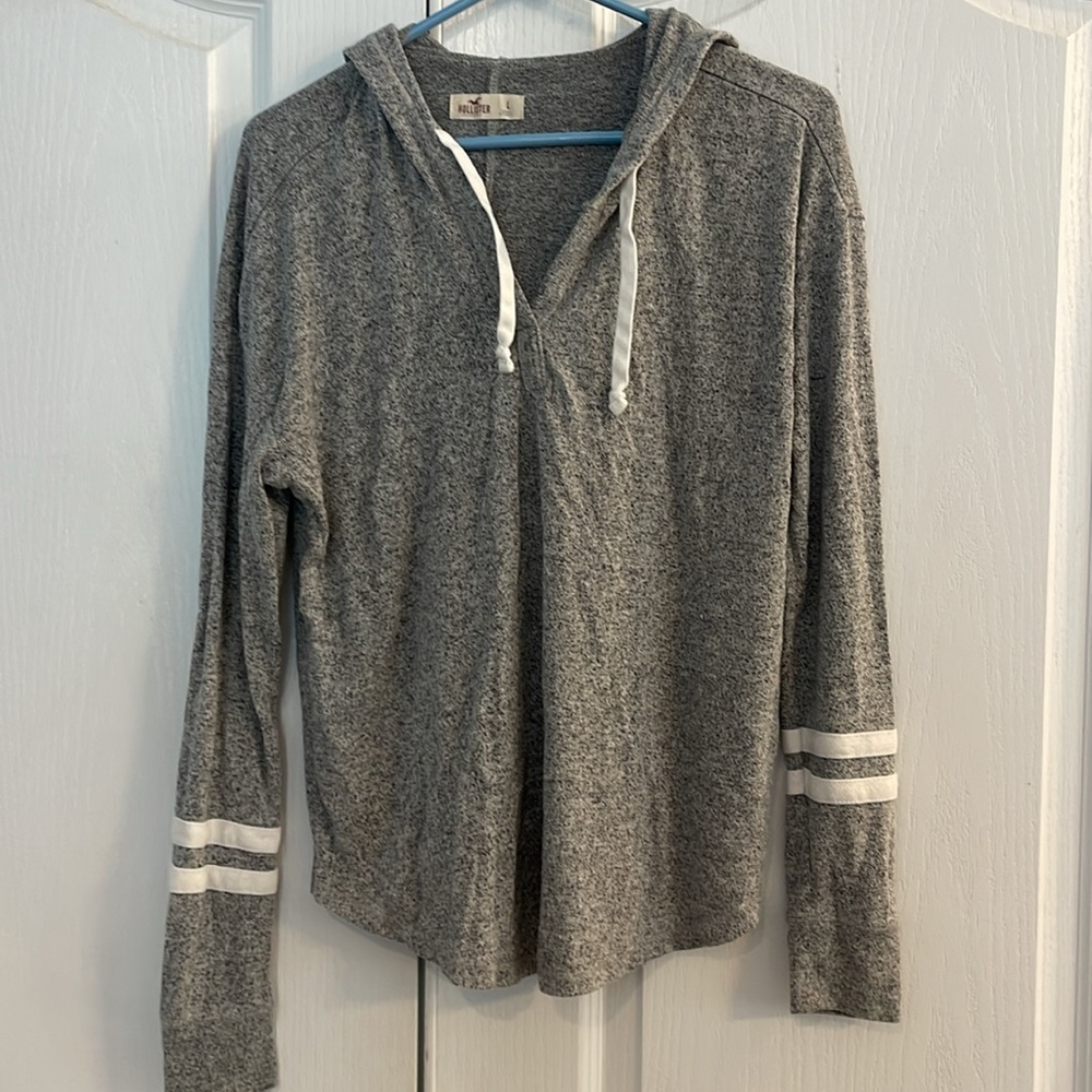 Hollister soft lightweight hoodie